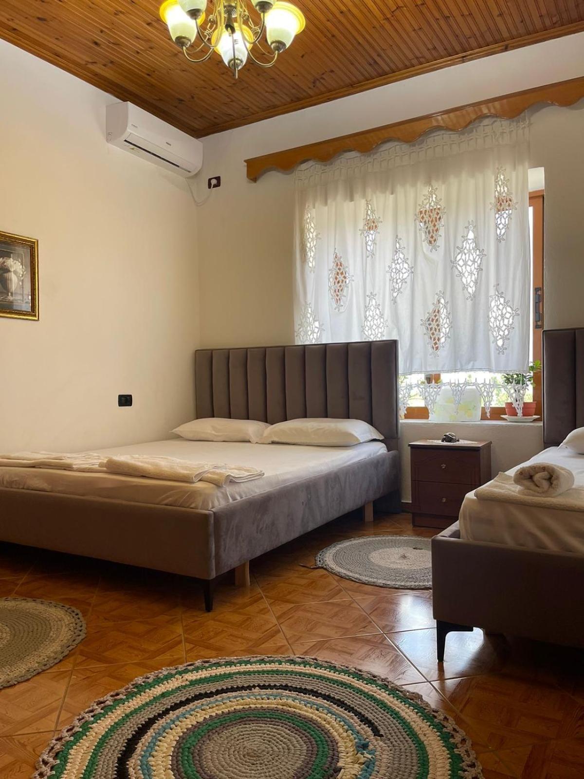 Guest House Lengo Gjirokaster Exterior photo